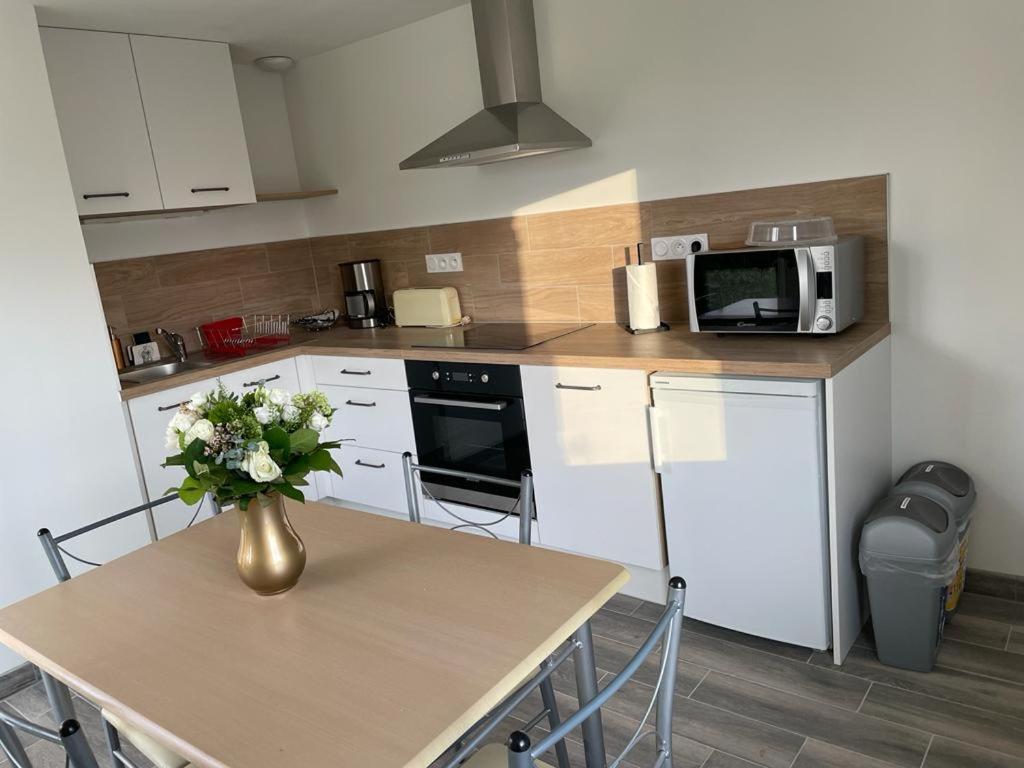 Appartement Rdc Granville Exterior foto